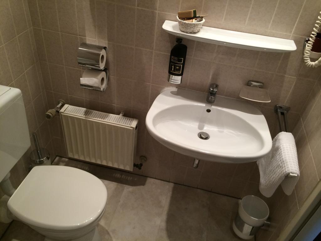 Zum Rosengarten Hotel Darmstadt
